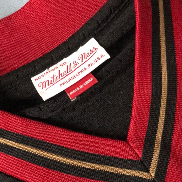 Mitchell & Ness 76ers Allen Iverson Shirt/Jersey - Picture 3 of 5